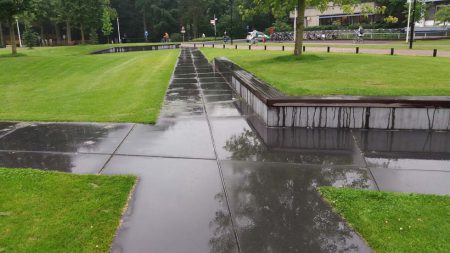 Grotiuspark in Nijmegen onkruidvrij met CityPro van PVN